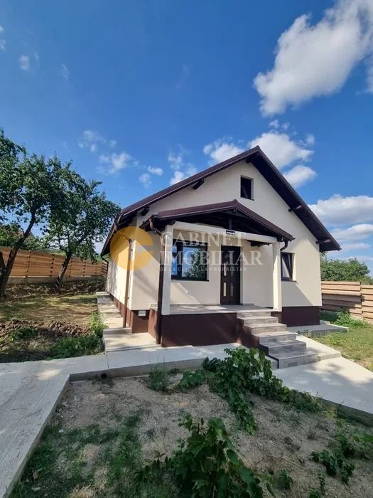Casa individuala LA ASFALT - 3 camere - 410mp teren - toate utilitatile - Poză 1