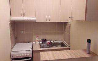 Garsoniera decomandata, tavane inalte, locatie premium Calea Victoriei - Poză 4