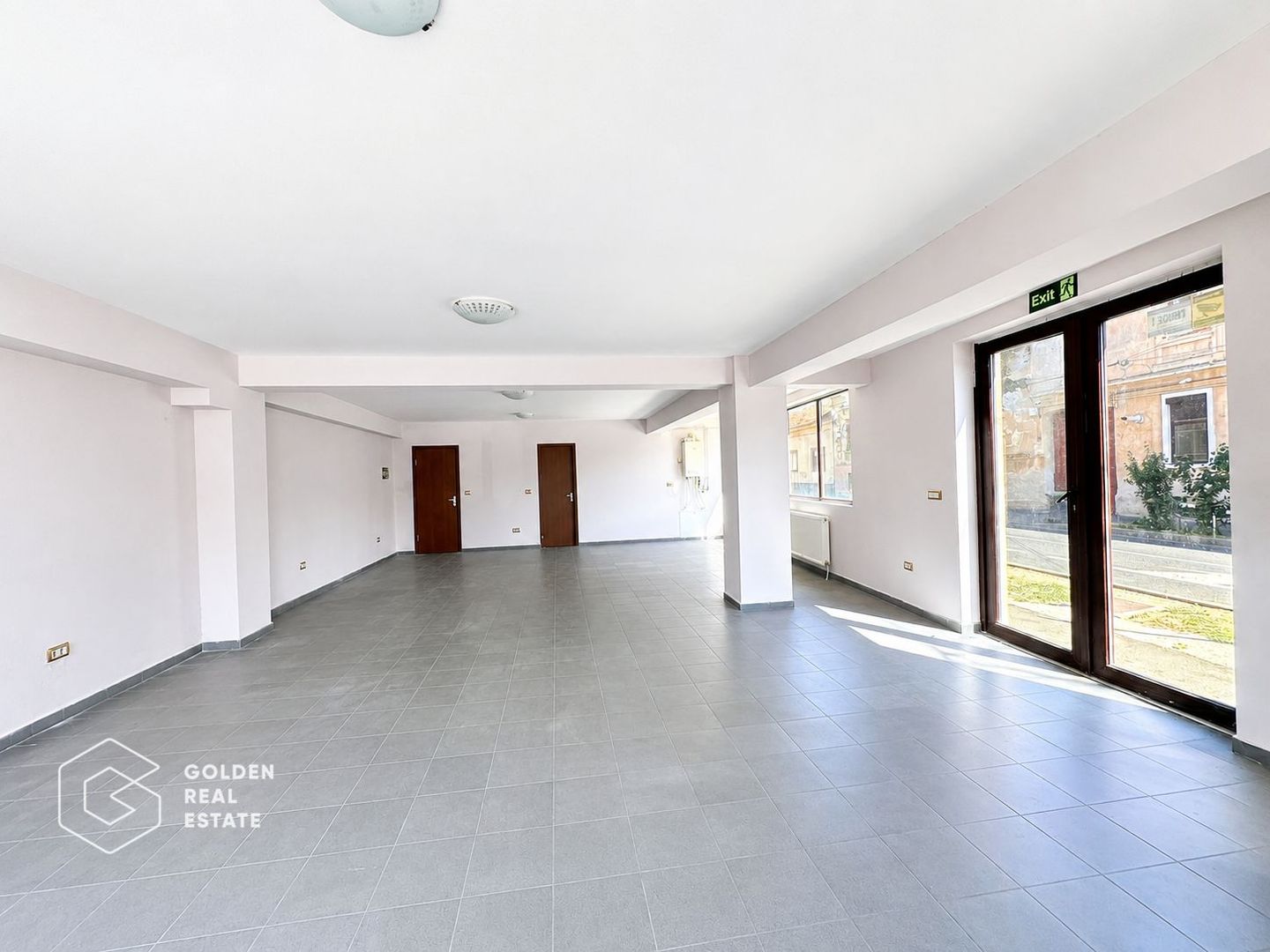 Spațiu comercial 99 mp, două intrări, zona Bou Roșu - Poză 3
