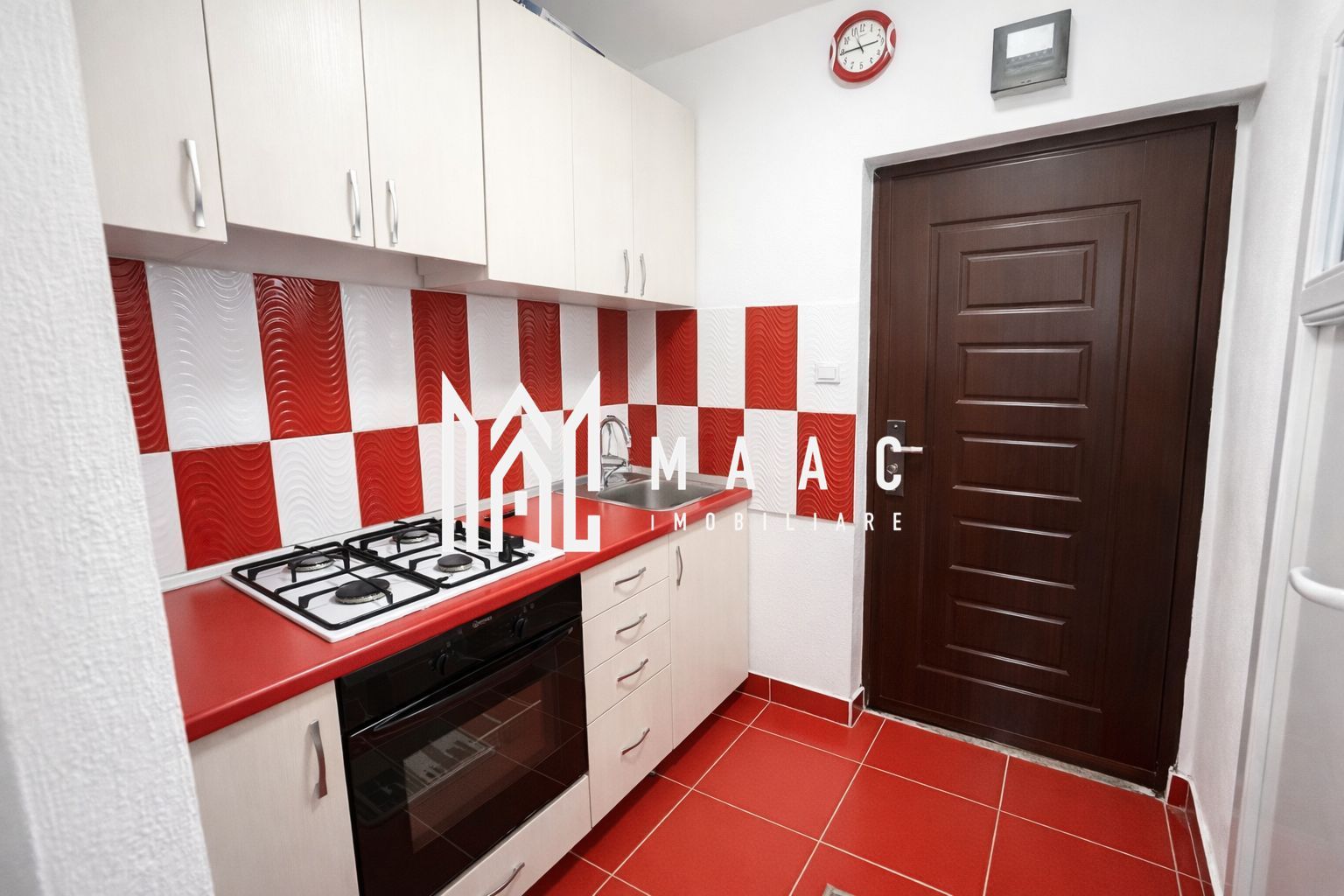 Garsonieră | Etaj Intermediar | Mobilată și Utilată | Lazaret - Poză 3