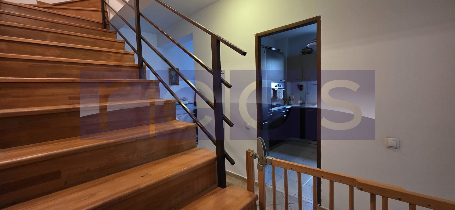 VANZAE VILA P+1+P | 6 CAMERE | ZONA VITAN MALL - Poză 18