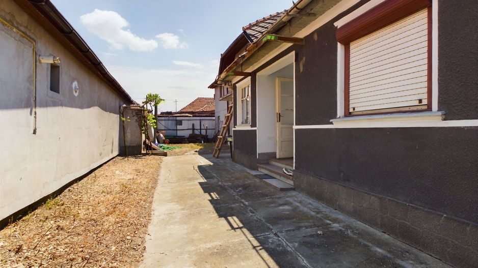 CASĂ ÎN HORIA - Poză 7