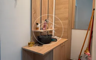 Apartament de închiriat cu 2 camere în zona Ultracentral, Oradea - Poză 11
