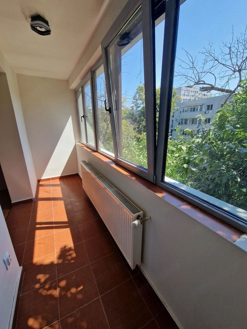 🔑 Vanzare apartament 3 camere – Zona Titan / Piața Miniș - Poză 7