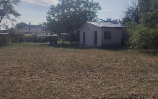 Teren intravilan 905 mp cu cabană de vară inclusă, Popricani, la 15 minute de Iași - Poză 2