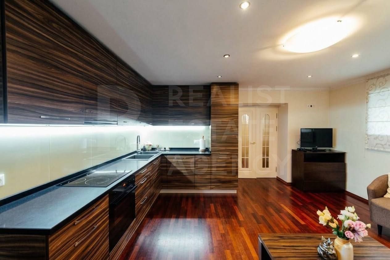 Chirie, casă, 4 camere, Centru - Poză 6