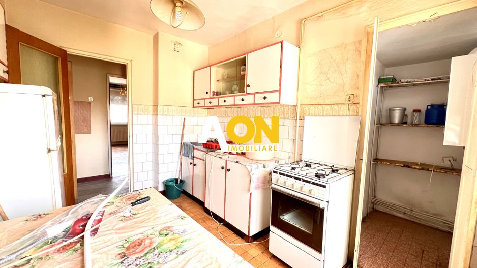 Apartament 3 Camere | DECOMANDAT | 71 mp | Zona Cetate - Poză 8