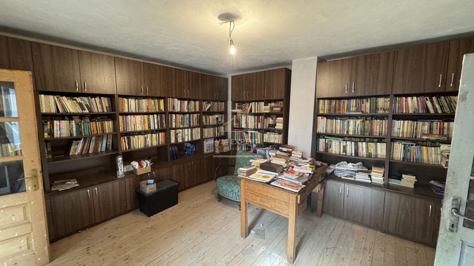 VILA 6 CAMERE, CAMPULUNG, TEREN 196 MP - Poză 5