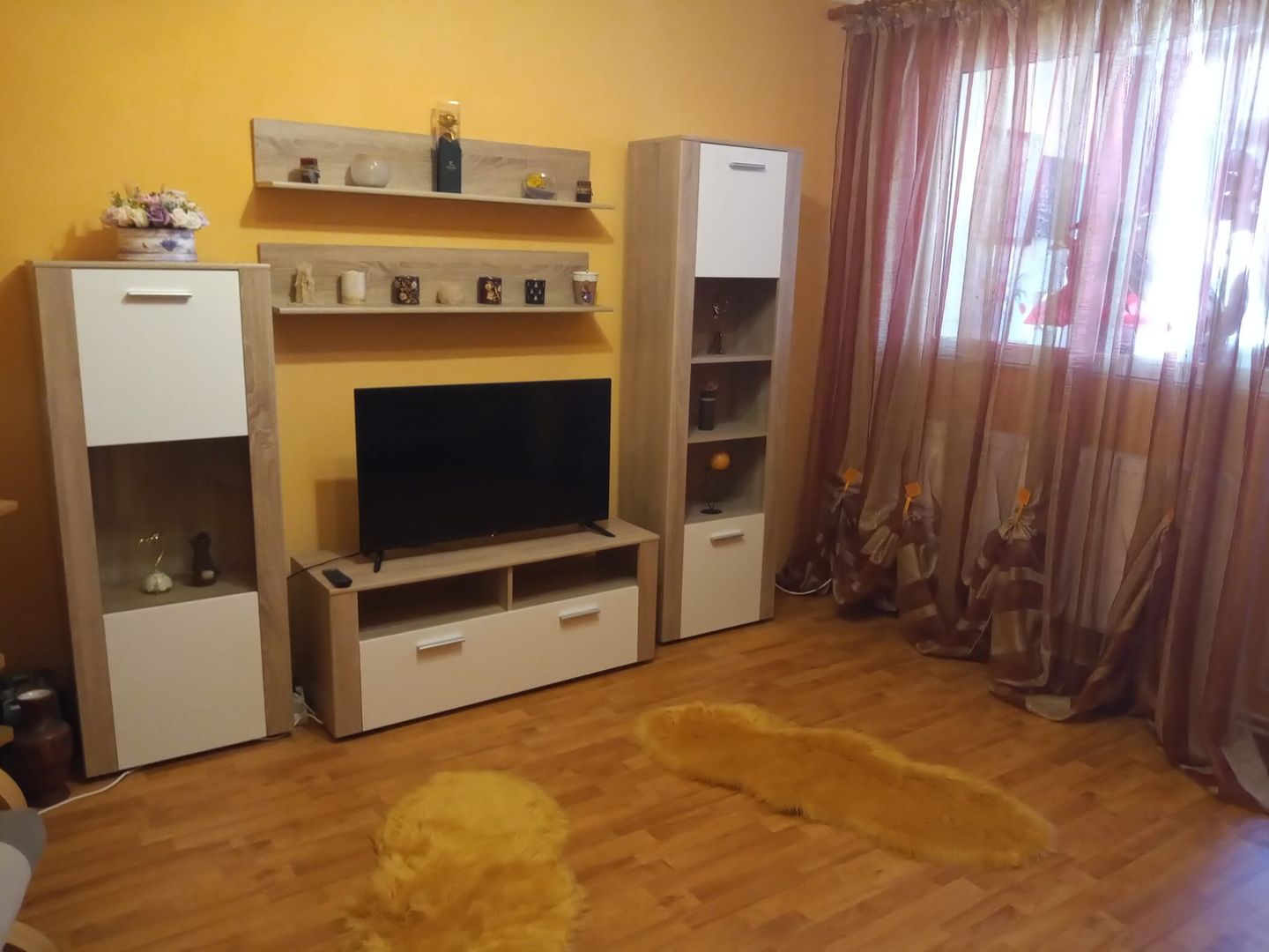 Inchiriez apartament 2 camere Micro 20 - Poză 1