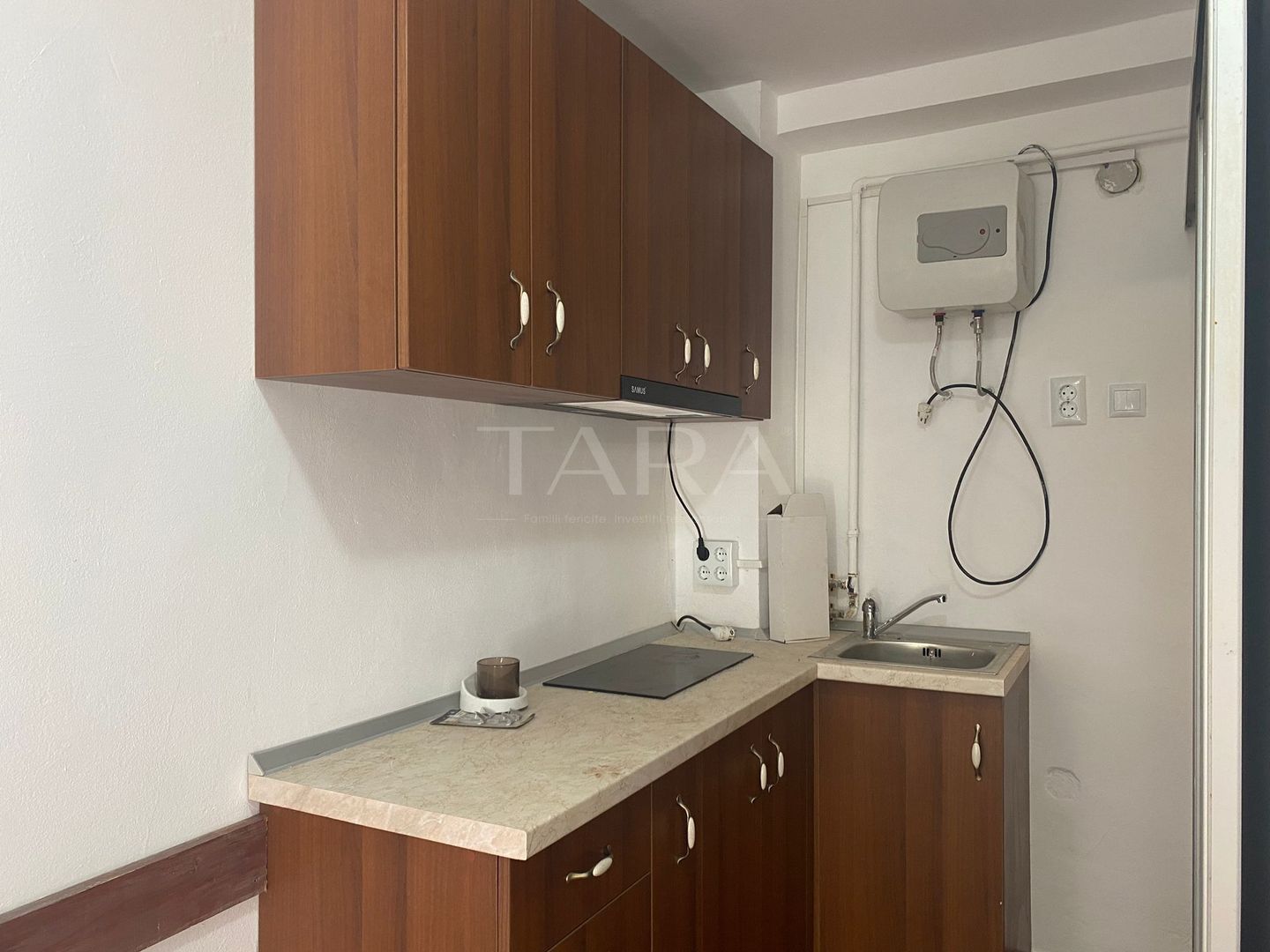 Apartament de vânzare în Piața Unirii, ideal pentru investiție! - Poză 3