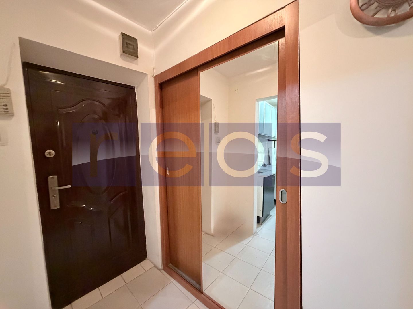 VANZARE 2 CAMERE | METROU JIULUI | ETAJ 2 | - Poză 12