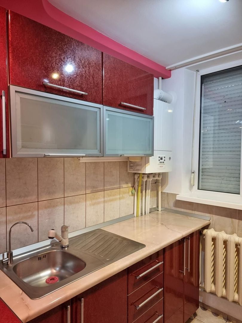 Apartament cu 2 camere, mobilat si utilat - Tiglina 2, parter langa IPJ - Poză 6
