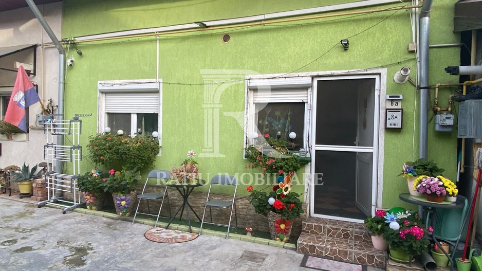 Casa de vânzare cu 3 camere | Tudor Vladimirescu |  Oradea - Poză 12