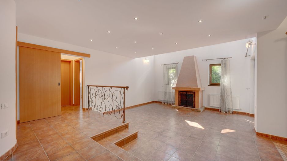 2 Vile individuale in Paradisul Verde P+M, caramida, ideal familii - Poză 2