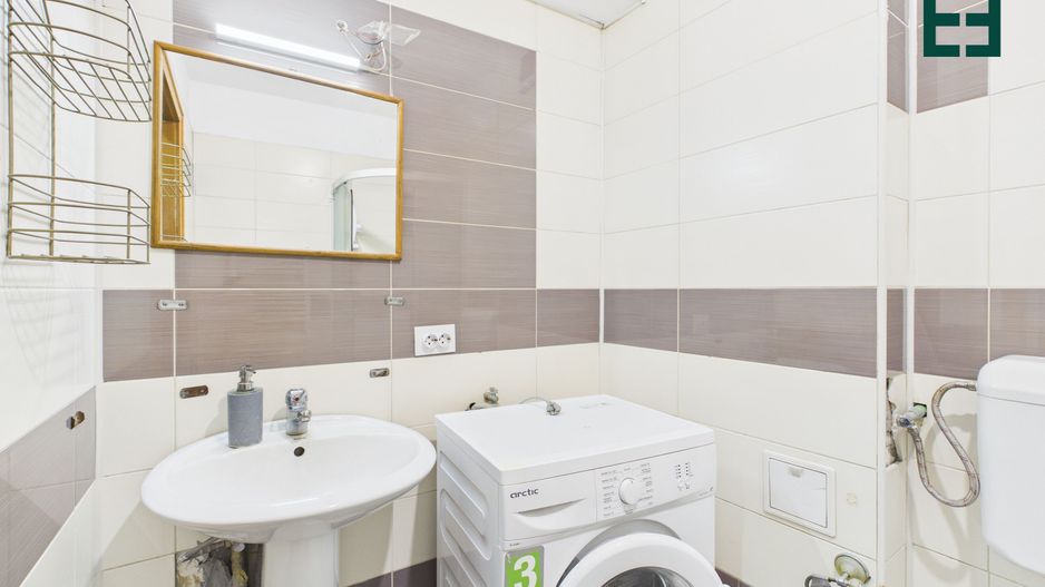 De închiriat - Apartament cu 2 camere -  Zona Confecții - Arad - Poză 12