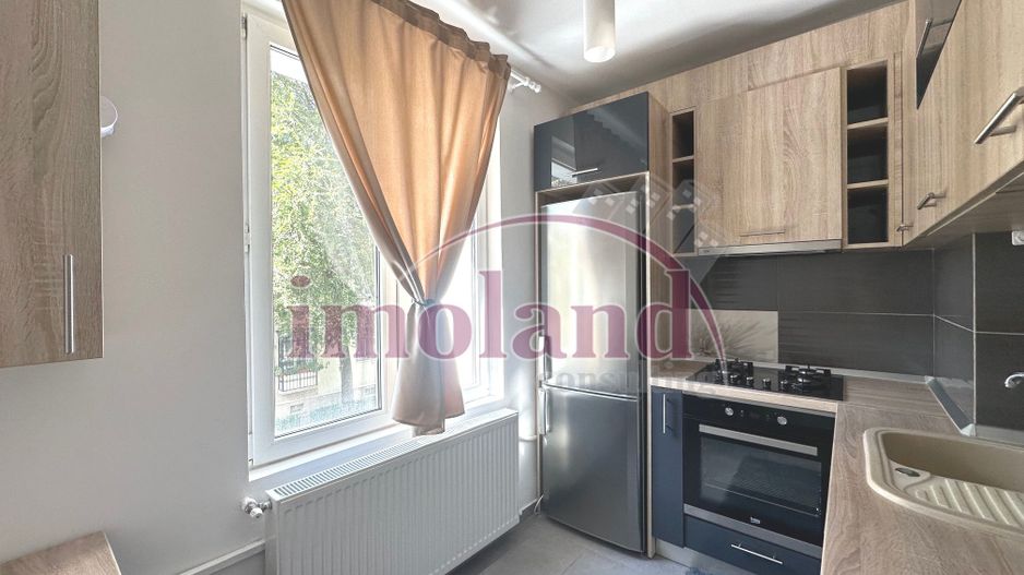 Vanzare - apartament 2 camere - renovat - mobilat-utilat - Floreasca-Compozitori - Poză 2