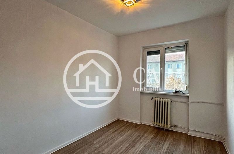 Apartament de vânzare cu 3 camere în zona Nufărul, Oradea - Poză 4
