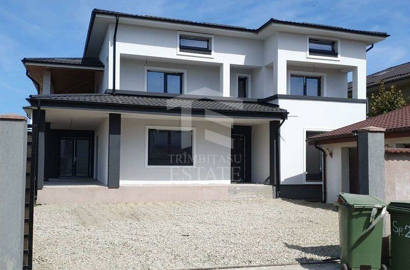 Casă Spațioasă 242 mp Utili și 600 mp Teren – Dragomirești-Deal - Poză 3