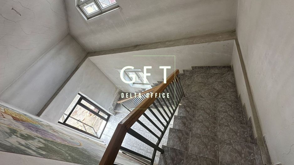 Casa 8 camere 233 mp-curte-garaj-ideal locuire/cabinet- Sangeorz-Bai - Poză 7