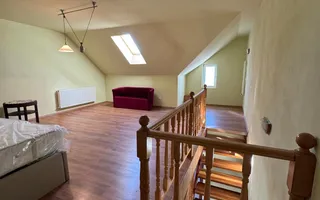 Casa tip duplex , prima inchiriere , 4 camere, 2 bai - Poză 13