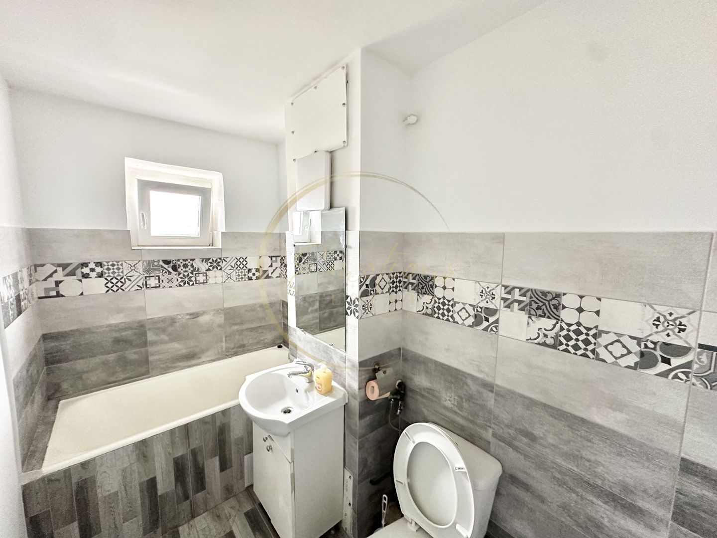 NOU | Apartament 4 camere - Lipovei | Decomandat - Poză 12