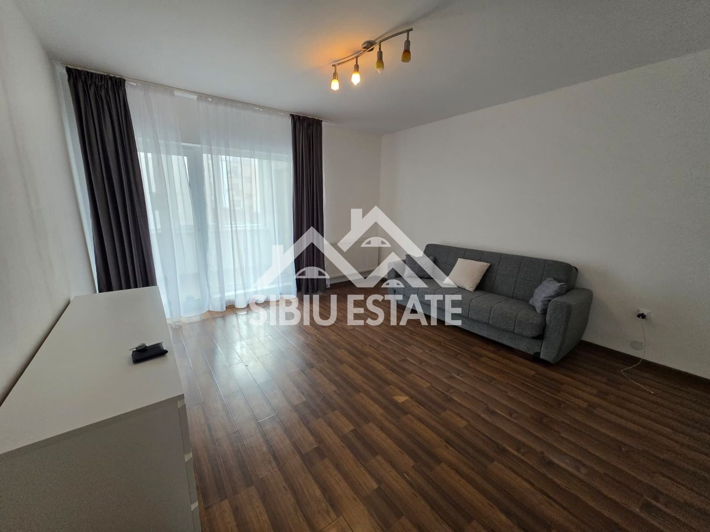 Apartament 3 camere de inchiriat, Selimbar - Poză 10