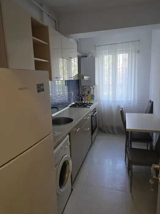 Apartament 2 camere de închiriat Apărătorii Patriei - Poză 5