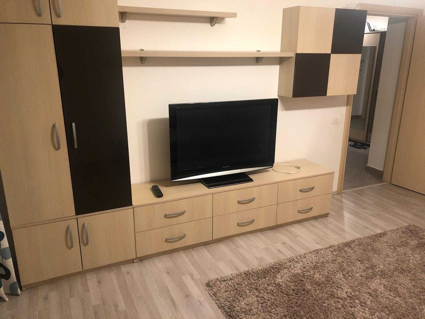 3 camere decomandat, centrala proprie, parcare, etaj 1 - Poză 5