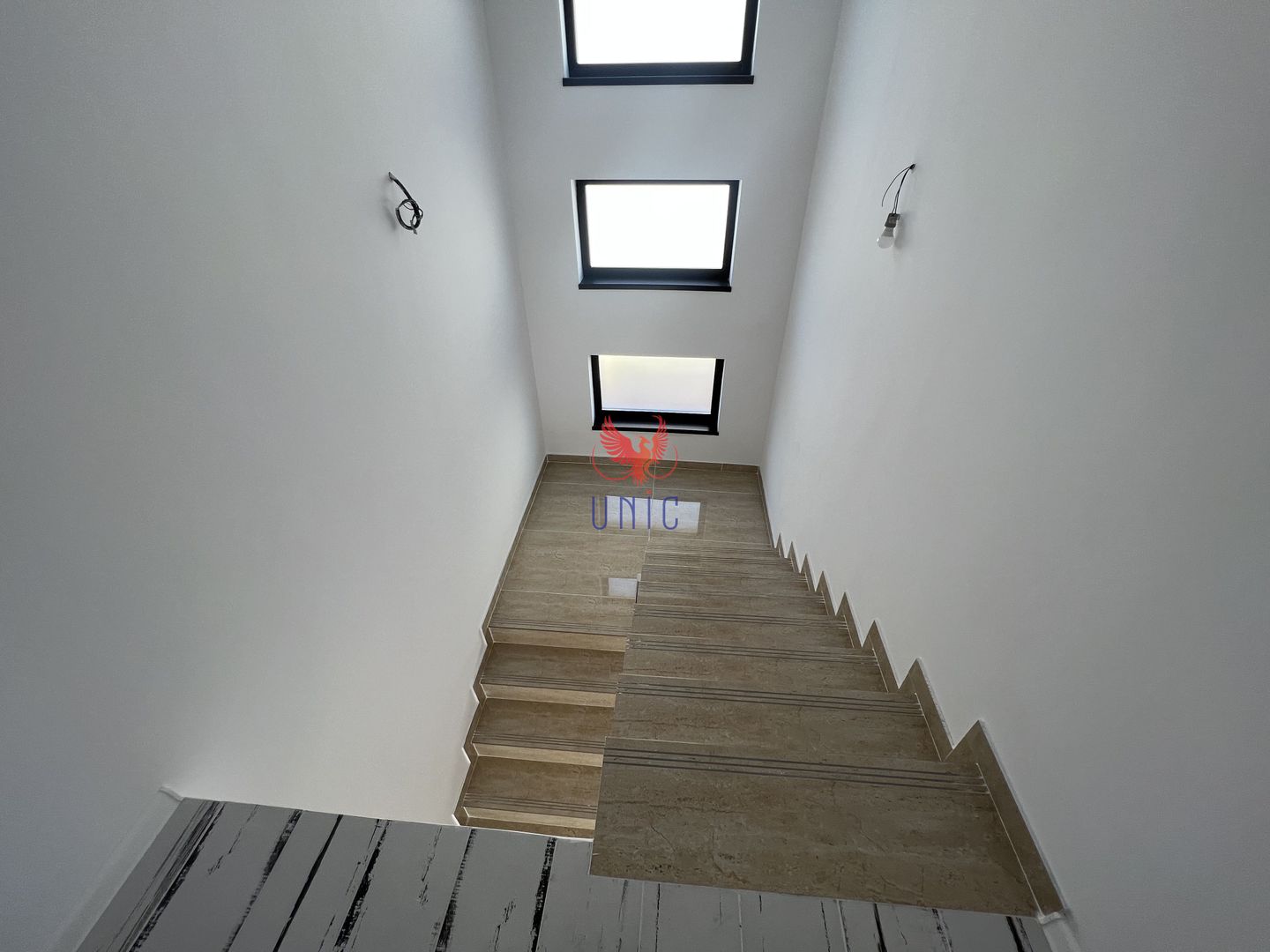 Vila la cheie P+1 zona Bordei - Poză 14