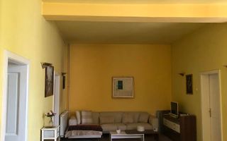 Vila generoasa,destinatii multiple - Poză 20