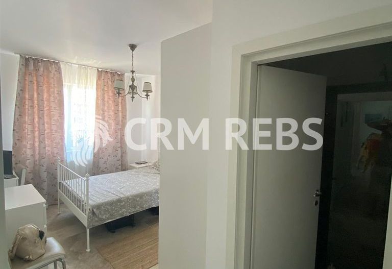 Vând apartament de 3 camere decomandat in Chiajna cu parcare - Poză 8