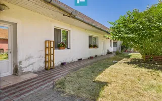 Casă cu 4 camere și teren de 450 mp în Aradul Nou - Poză 19