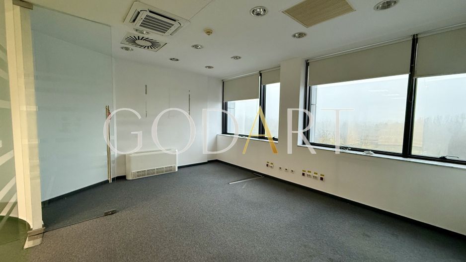Spațiu de Birouri Premium | Etaj Integral | 455 mp - Poză 13
