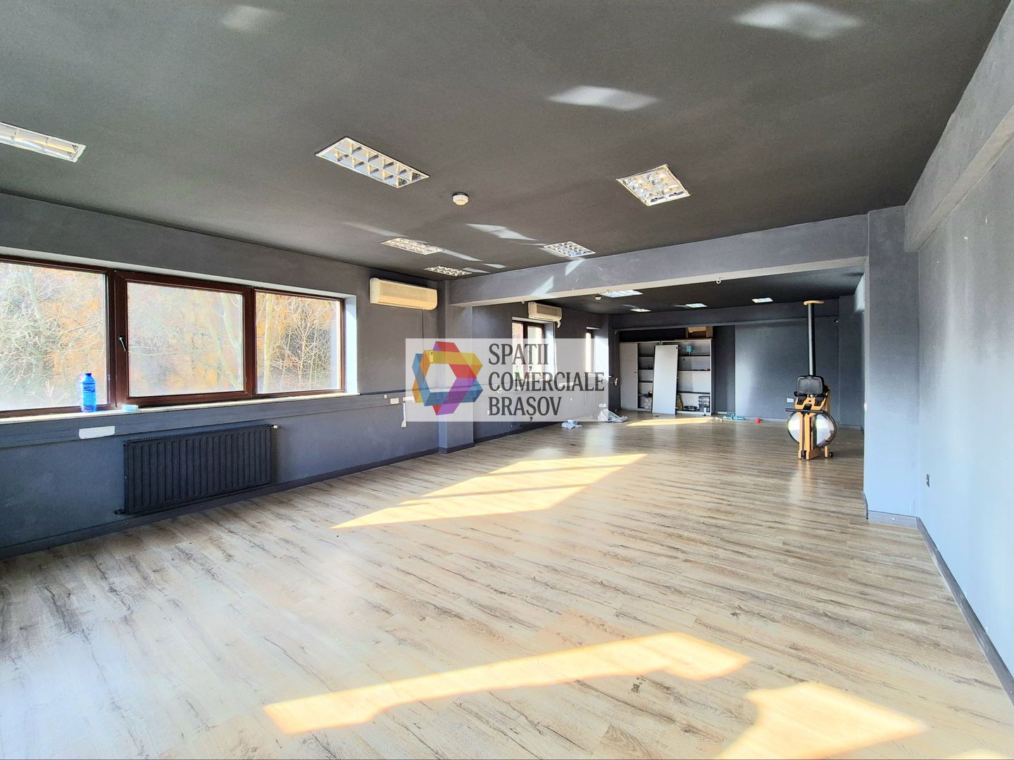 Spatiu birouri de închiriat Brasov - 60 mp # spatii-comerciale-brasov.ro - Poză 2