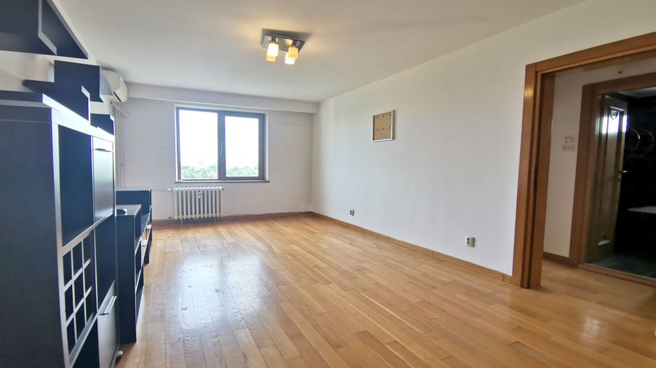 3 camere- Metrou Favorit- Comision 0 - Poză 1