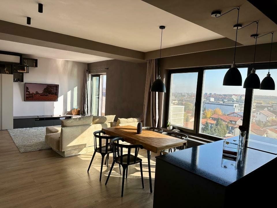 Apartament spatios 2 Camere Zona Pipera Rond OMV I 2 parcari incluse - Poză 2