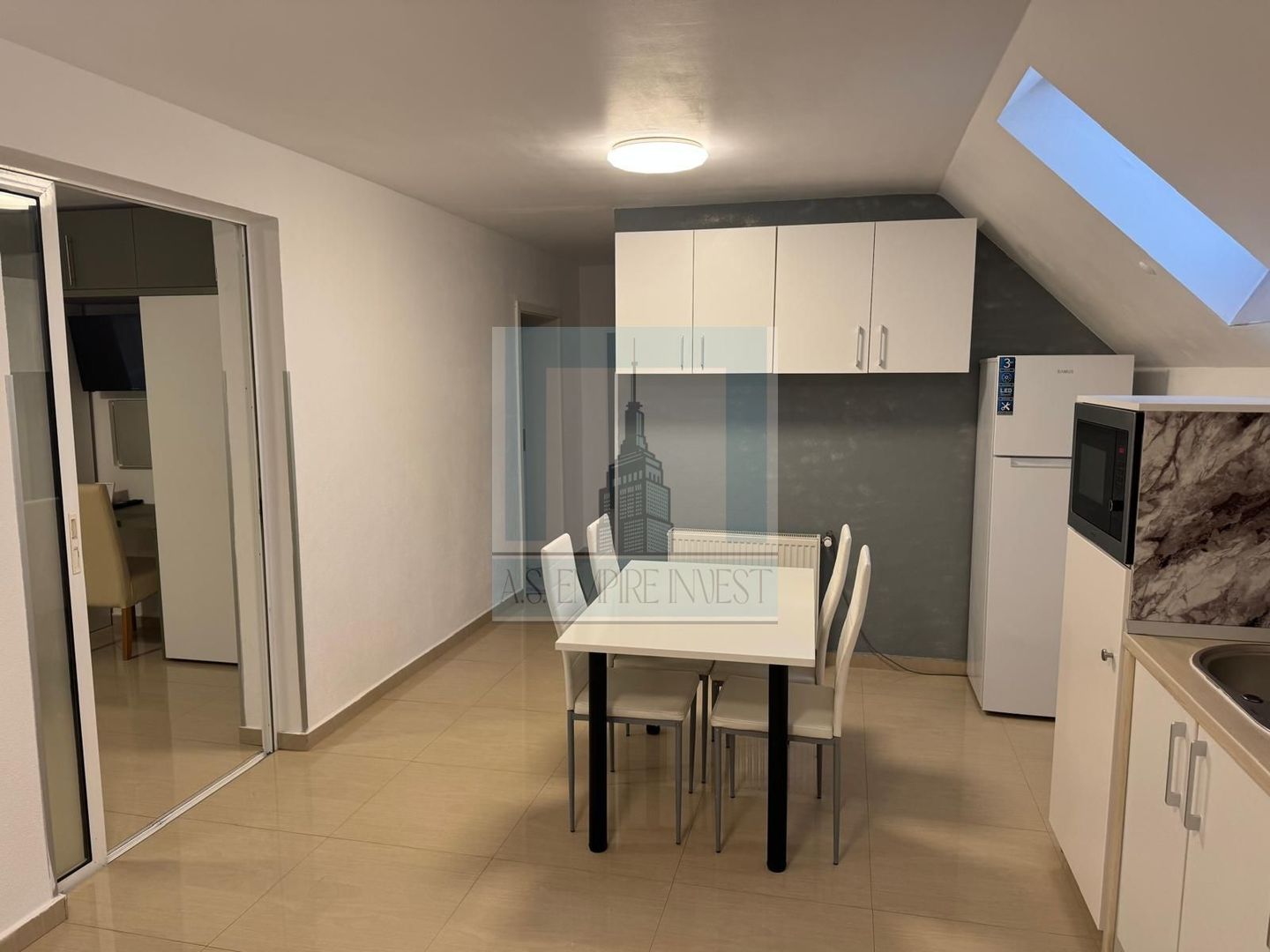 De inchiriat apartament 2 camere/ Centrul Istoric - Poză 4