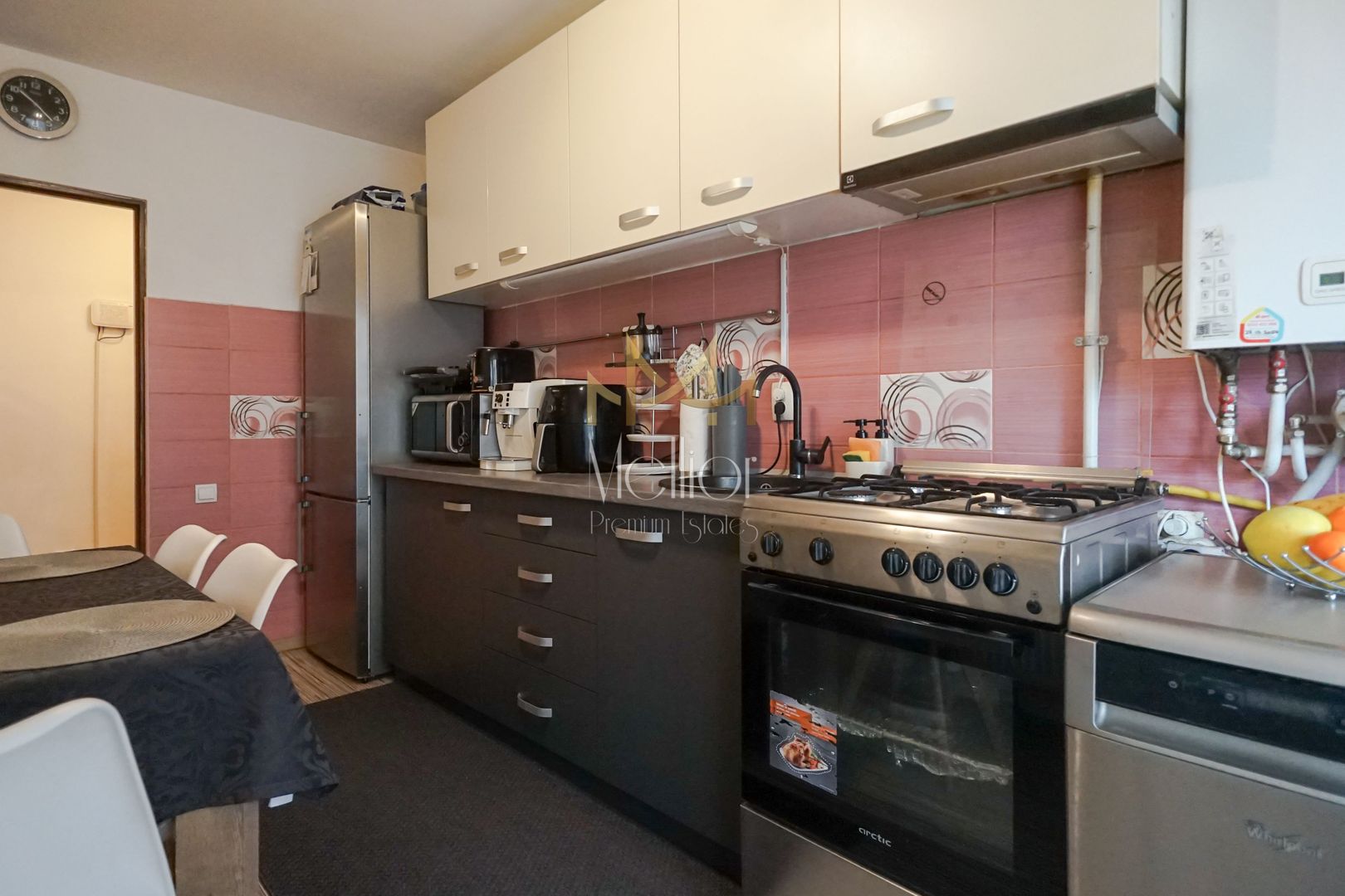 Apartament decomandat, 2 camere, balcon, parcare, Floresti, Somesului - Poză 3