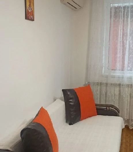 De inchiriat apartament 2 camere, Micro 19, Parma, 1500 lei - Poză 2