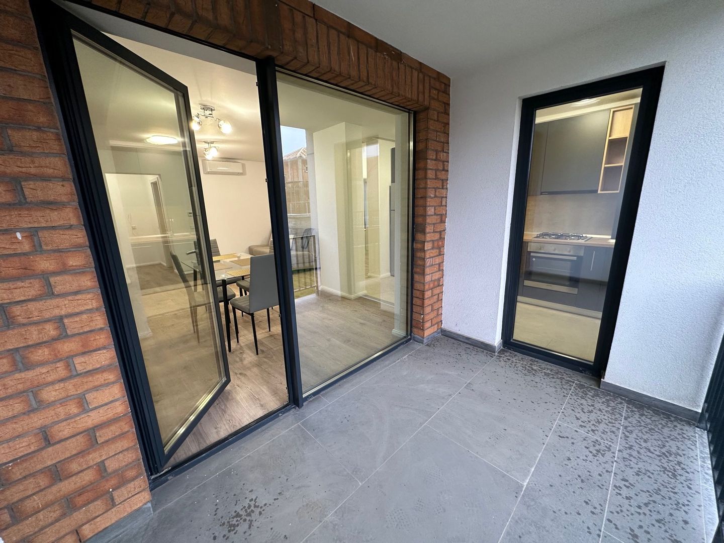 Apartament 3 camere in zona Braytim - Poză 2