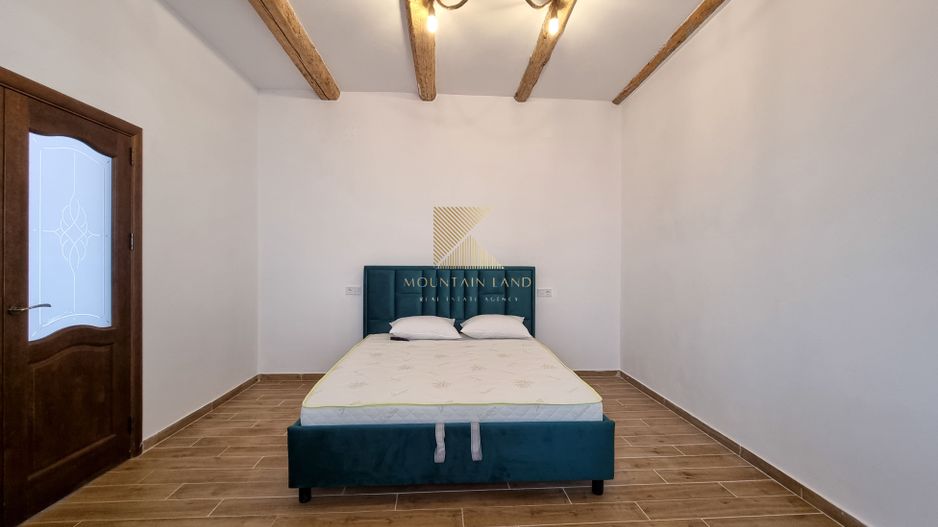 Casă individuală complet renovată, situată în centrul istoric al Brașo - Poză 12