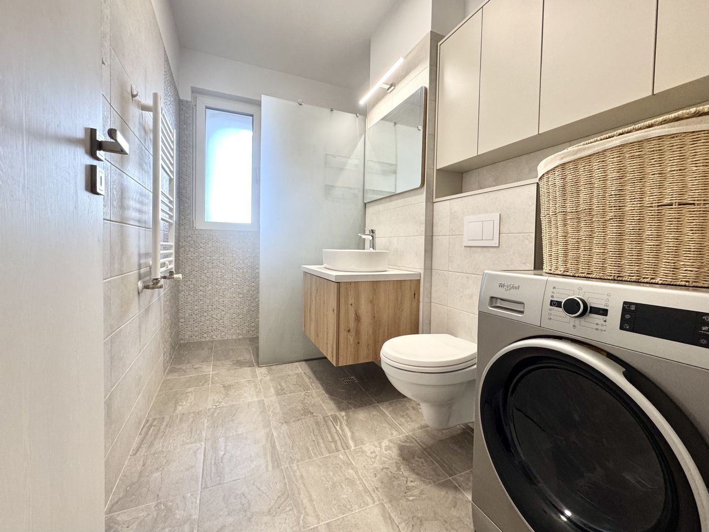 Apartament primitor, prima închiriere, cu parcare subterana, Aradulului-Iris - Poză 18