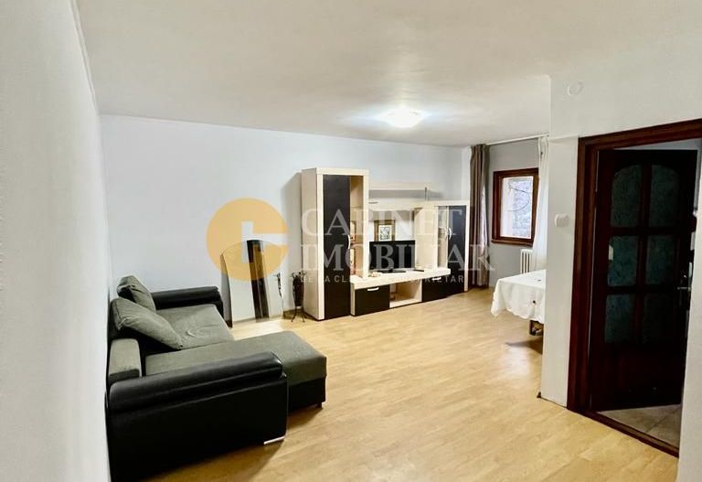 Apartament 3 Camere Frumoasa Bloc 1987 75 Mp - Poză 2