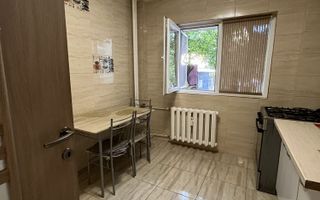 Apartament 2 camere | Ștefan cel Mare | Bloc 1980 - Poză 3