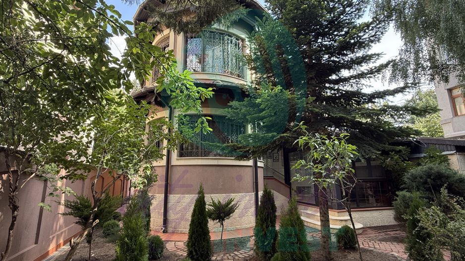Vila eleganta si rara in cartierul Domenii - Poză 25