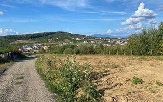 Teren intravilan 500 mp-utilitati-ideal casa D+P+2E+M-La Soare - Poză 1