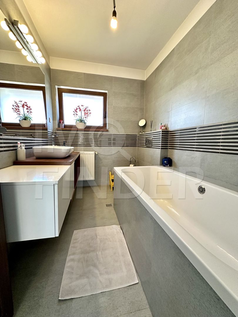 Casă spațioasă  – Florești , 131 mp utili, 220 mp teren - Poză 20