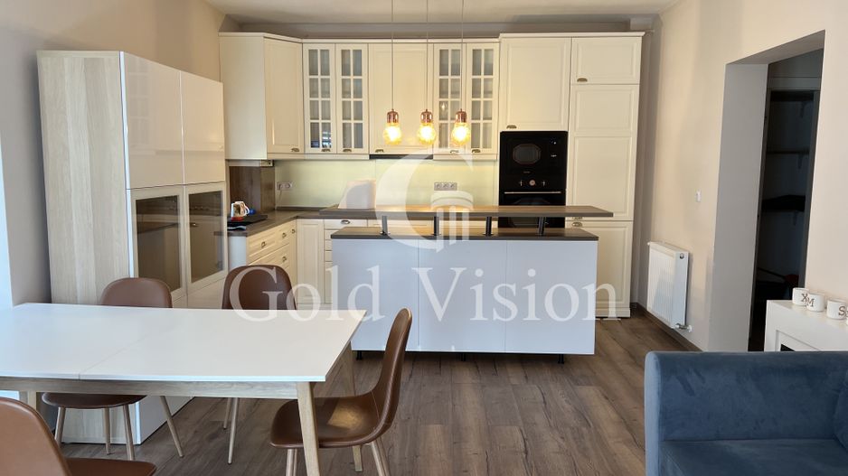 Penthouse cu 3 camere, 80 mp utili, amenajat ultramodern, zona Unirii - Poză 1