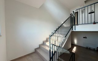 Penthouse de vanzare | 3 camere | 2 bai | 76mp | terasa 76mp | garaj - Poză 16