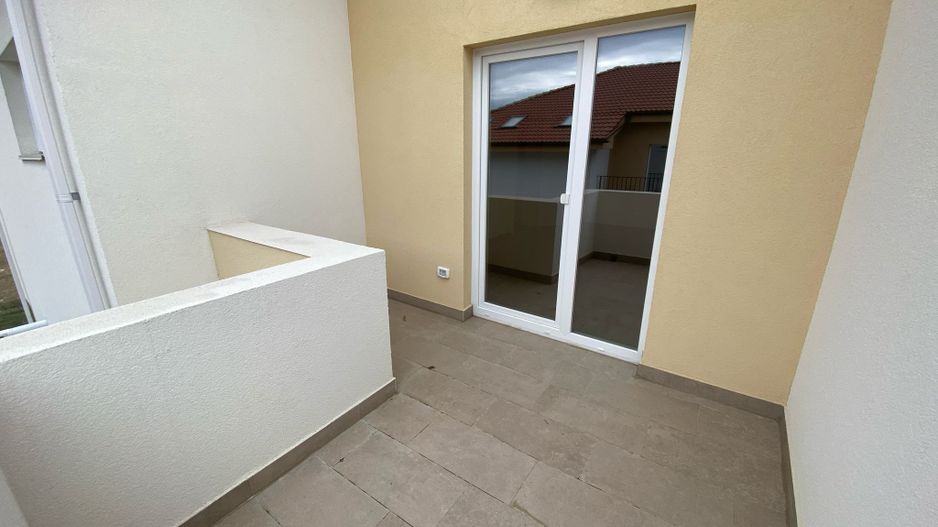 Giroc-Neptun | 2-3 Camere | Centrala proprie | Loc de parcare - Poză 9